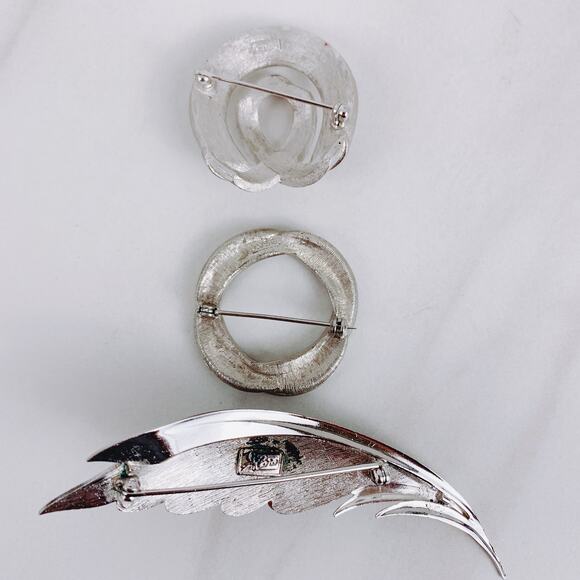 VTG Signed Trifari Coro BSK Silver Tone Brooch Lot Mid Century Rhinestone PinSet - Picture 6 of 16